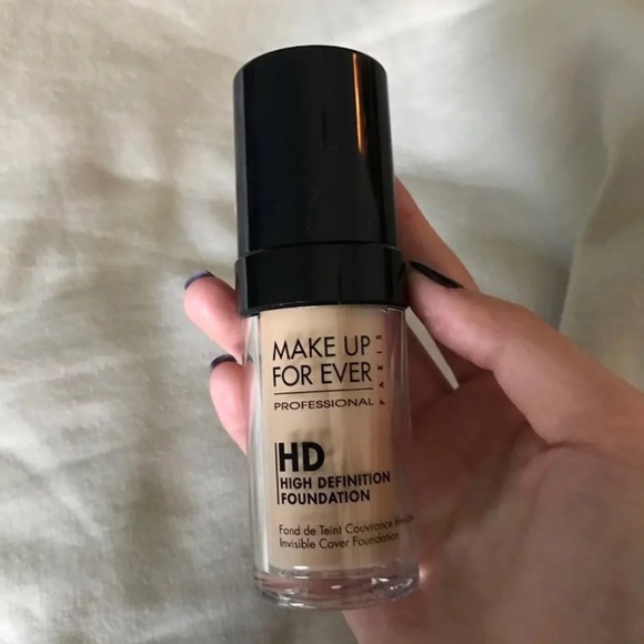 Makeup Forever Other - AUTHENTIC MAKEUP FOREVER HD FOUNDATION